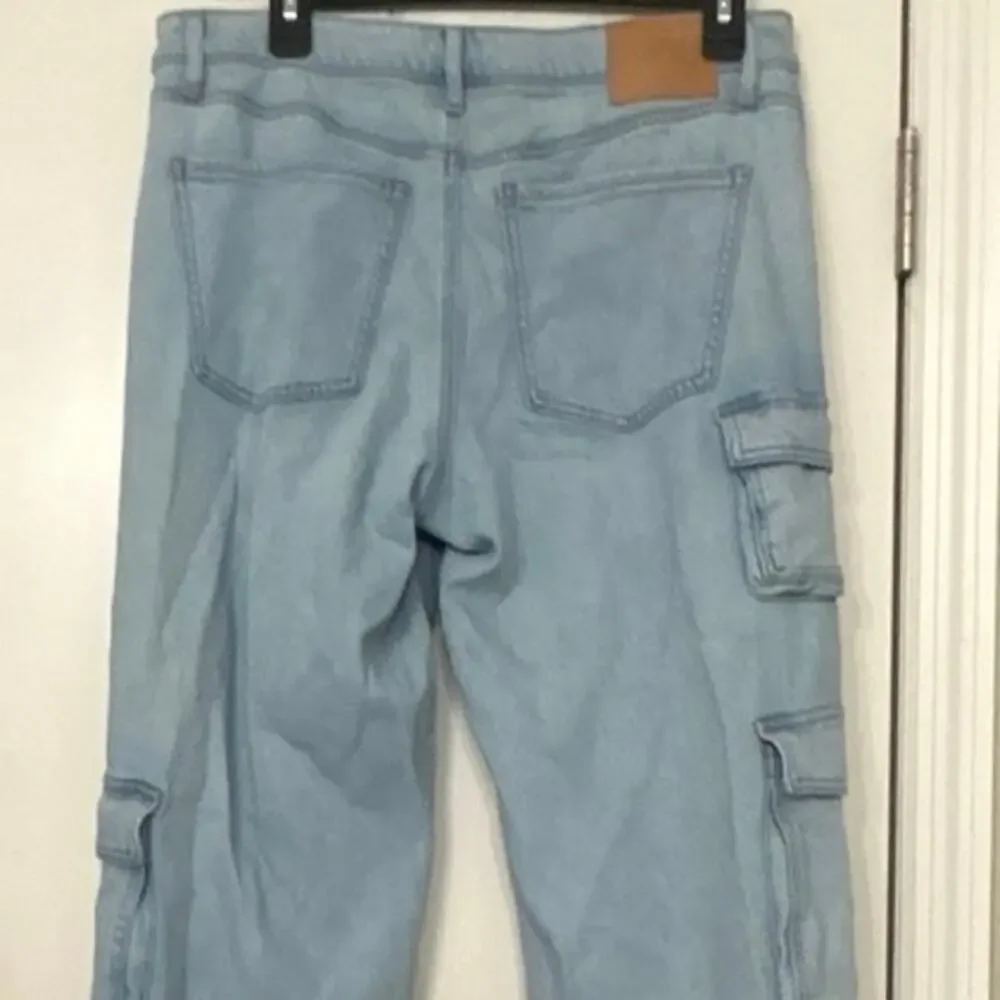 Express Low Slung Med/Light Baggy Cargo Jeans Low Rise Relaxed Straight  Leg 10L - Picture 6 of 16